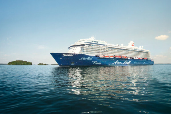 Mein Schiff 6