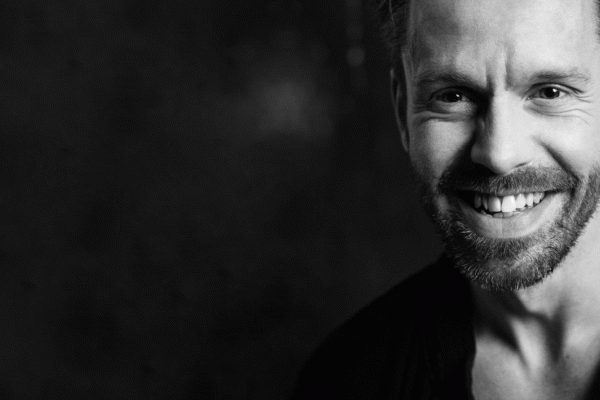 Choreograf Alexander Ekman heuert an