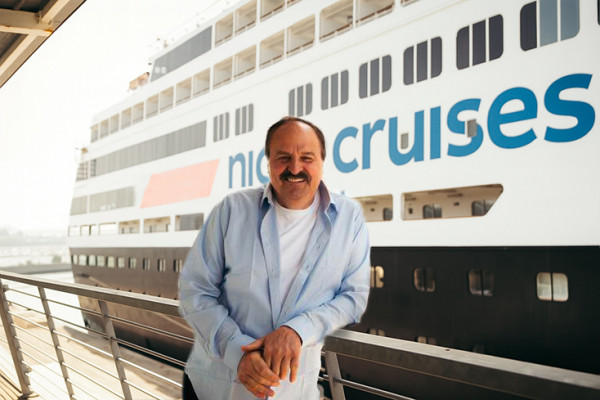 Starkoch Johann Lafer wird Genussbotschafter bei nicko cruises