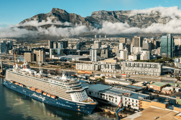 Mein Schiff begeistert mit vielfältigen Reisen im Winter 2027/28. Unter anderem geht es nach Kapstadt.