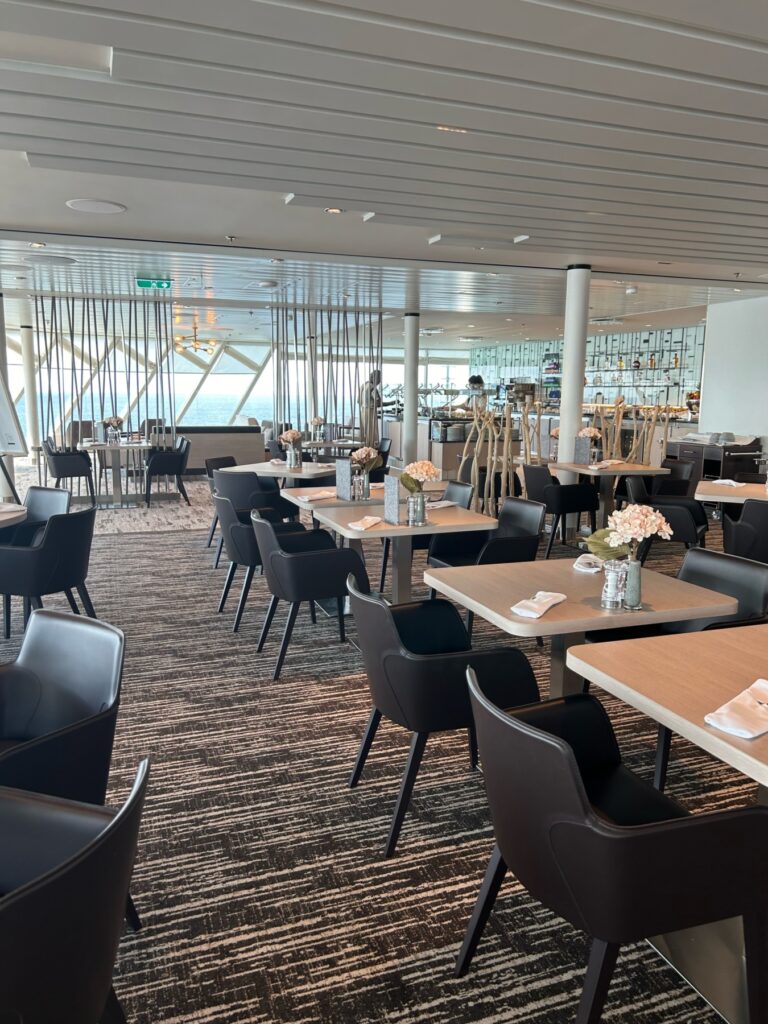 Restaurant auf der Mein Schiff 7.