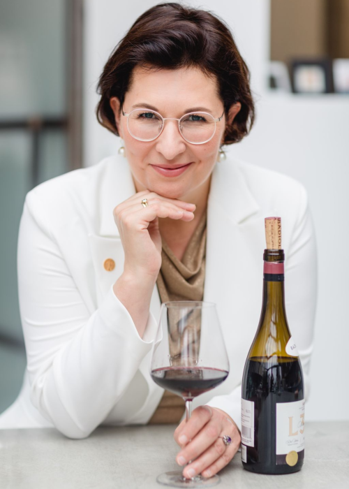 Wein-Expertin Romana Echensperger (&copy; VIVA Cruises)