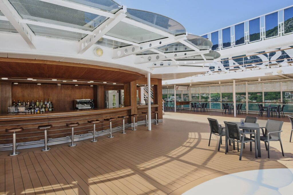 MSC Armonia, Il Lido Bar