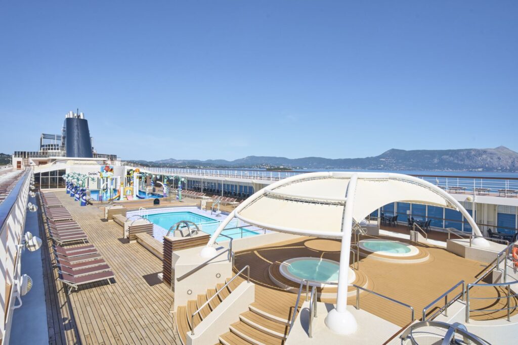 MSC Armonia, Le Piscine