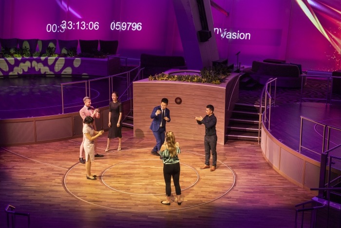 Unterhaltung auf der Spectrum of the Seas