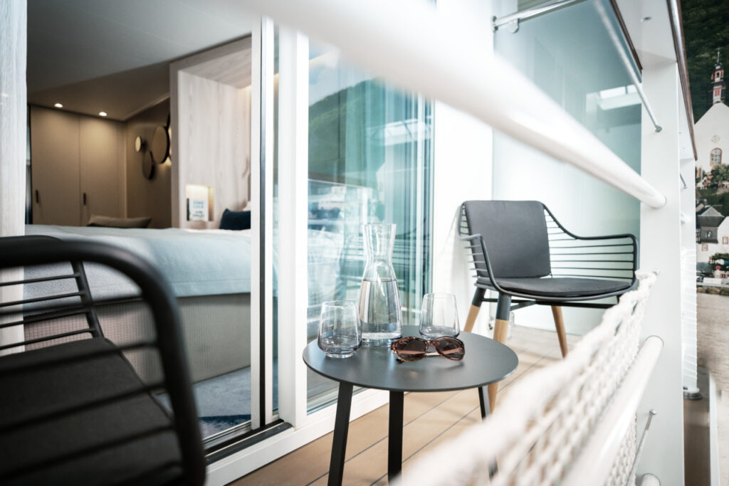 So sieht der Balkon auf der A-ROSA SENA aus